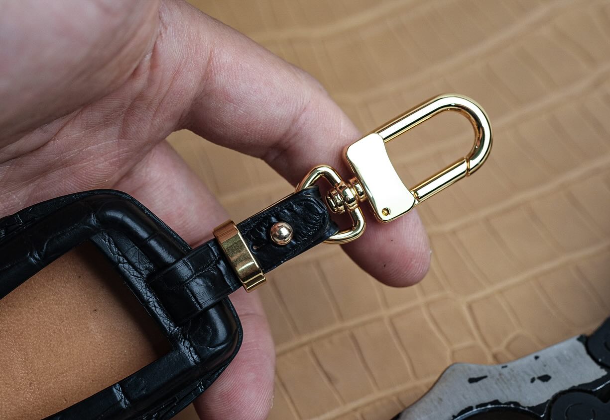 Handmade Glossy Crocodile Leather Key Fob Case for BMW – Exotic Luxury